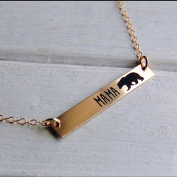 Jewelry - Mama bear necklace